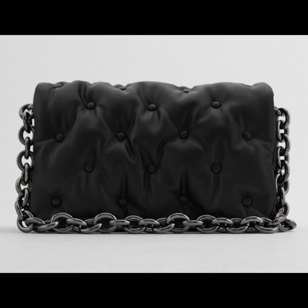 Zara Quilted Maxi Shoulder bag